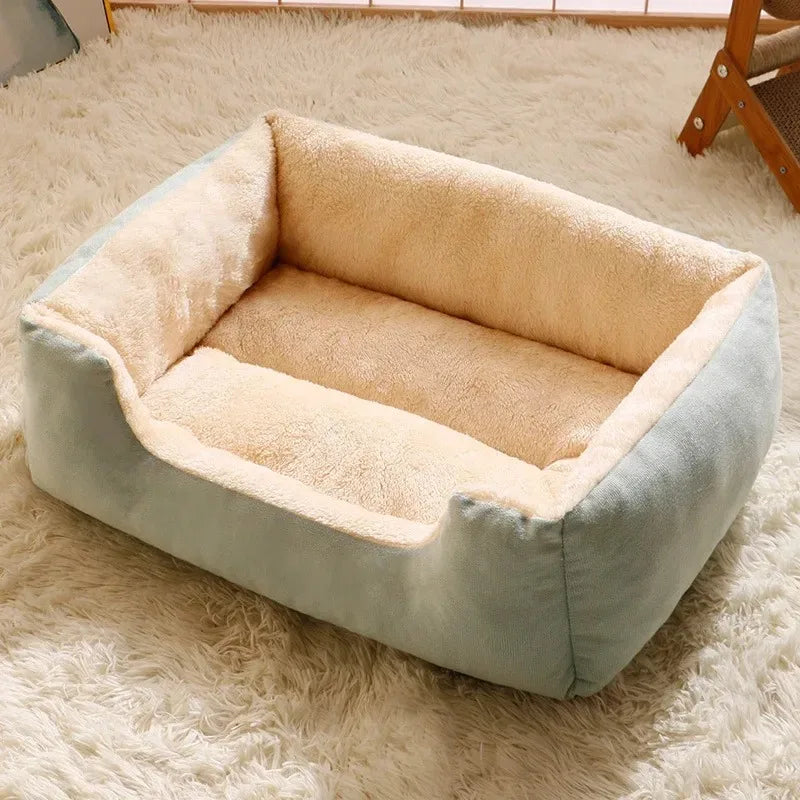 Plush Cat Bed – Cozy Soft Bed for Cats and Kittens