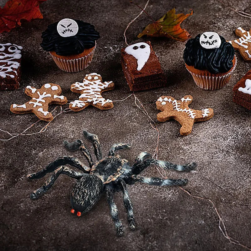 Realistic Spider Insect Tricky Prank Joke Toys Halloween Party Home Decoration Horror Props Plastic Artificial Spider Kids Gift
