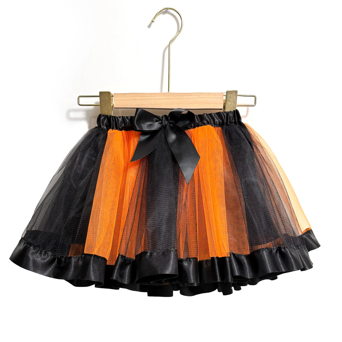 Girls' Halloween Witch Skirt Set Boasts a Breathable Ultra Soft Lining Ideal for Children's Parties
