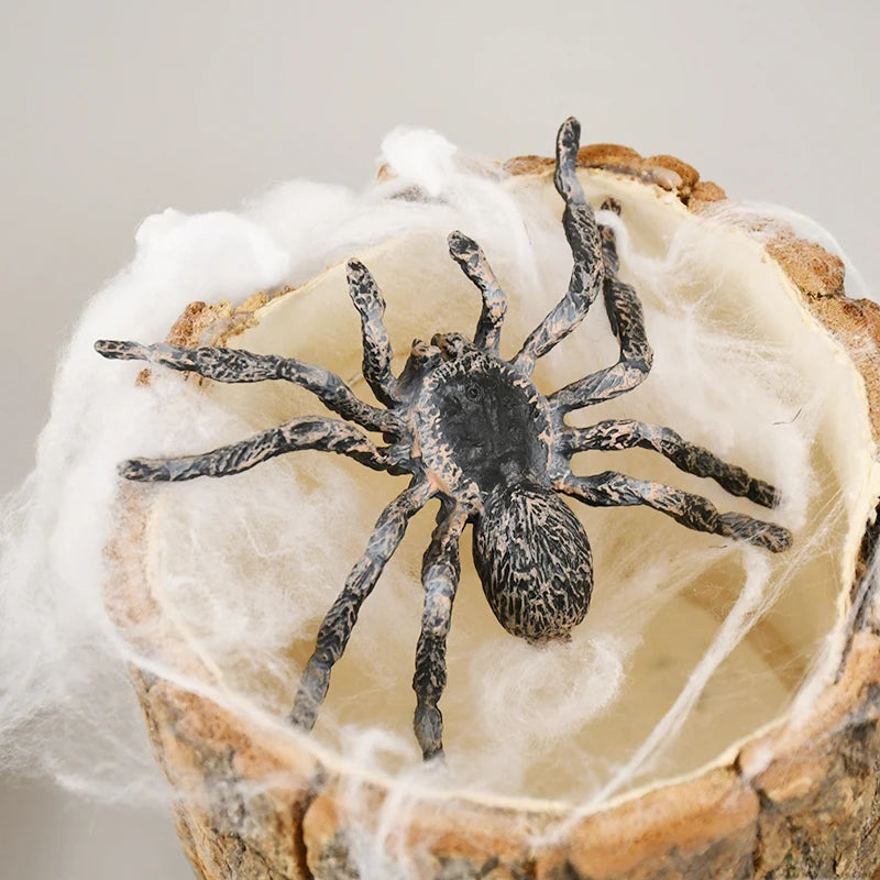Realistic Spider Insect Tricky Prank Joke Toys Halloween Party Home Decoration Horror Props Plastic Artificial Spider Kids Gift